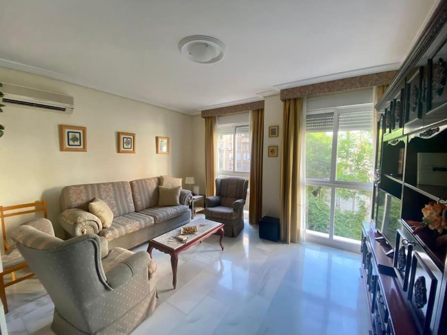 Rentalsevilla Luis De Morales Екстериор снимка